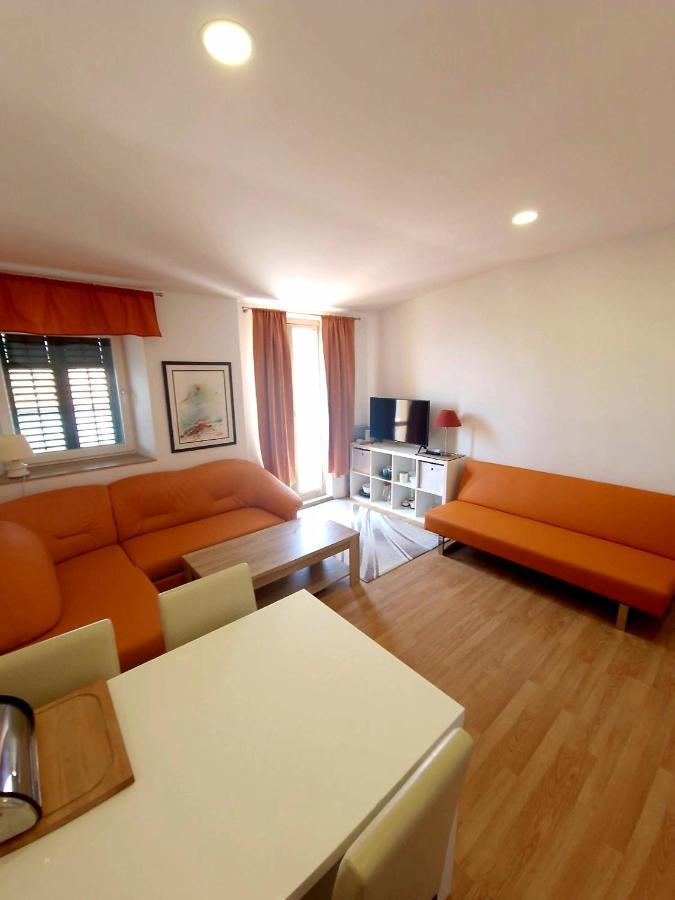 Apartments Eis Baška Exterior foto